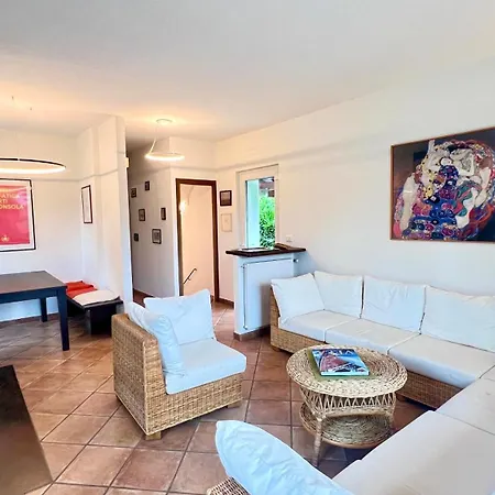 Вилла Casa Mia - With Jacuzzi & View