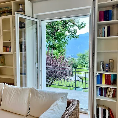 Villa Casa Mia - With Jacuzzi & View *