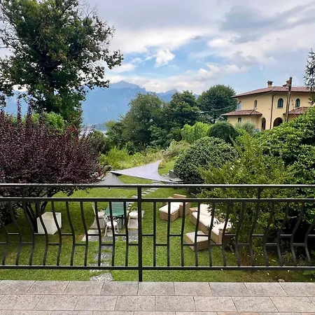 Casa Mia - With Jacuzzi & View Villa *