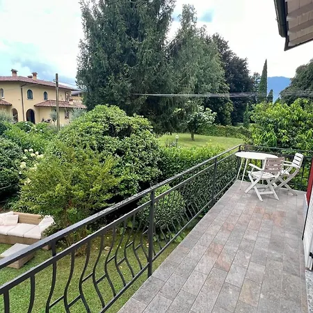 Casa Mia - With Jacuzzi & View Villa